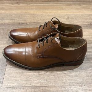 Florsheim leather dress shoes